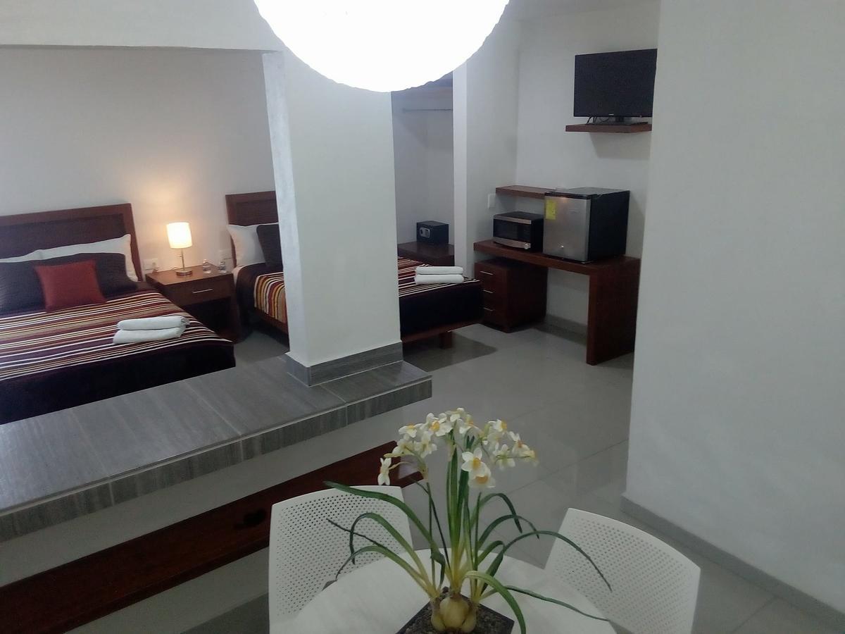 Suites Del Mar Ciudad del Carmen Esterno foto
